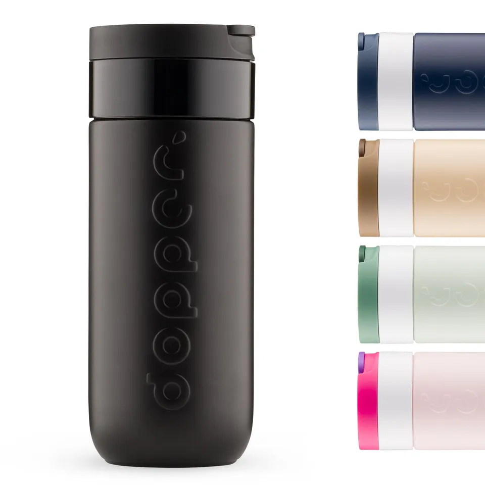 dopper-travel-mug-thermobecher-400-ml-blazing-black-aus-90-recyceltem-edelstahl image 1